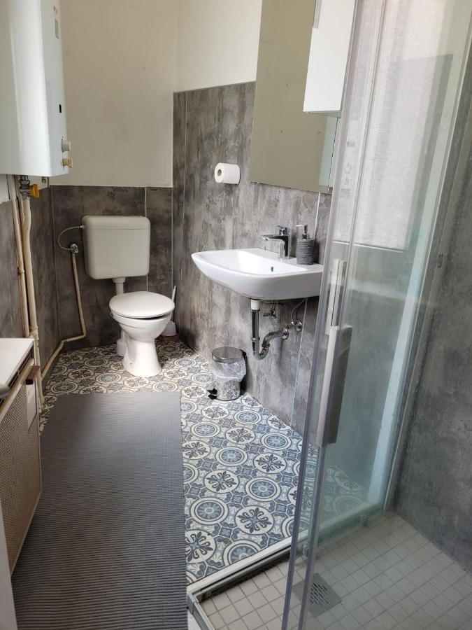 Guenstige Monteurwohnung In באד גרונד מראה חיצוני תמונה